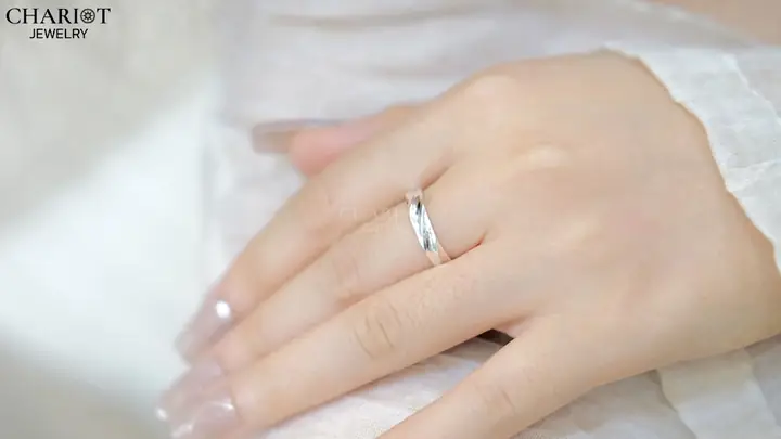 Giá Bạc Bán Lại Hiện Nay: Mức Giá, Cách Tính Và Nơi Thu Mua Uy Tín
