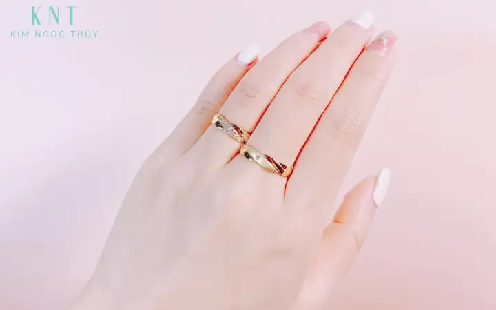 Giá Vàng 7 Tuổi