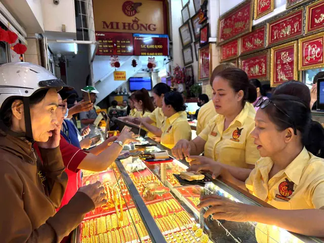 Giá Vàng 750 Ở Tp.hcm