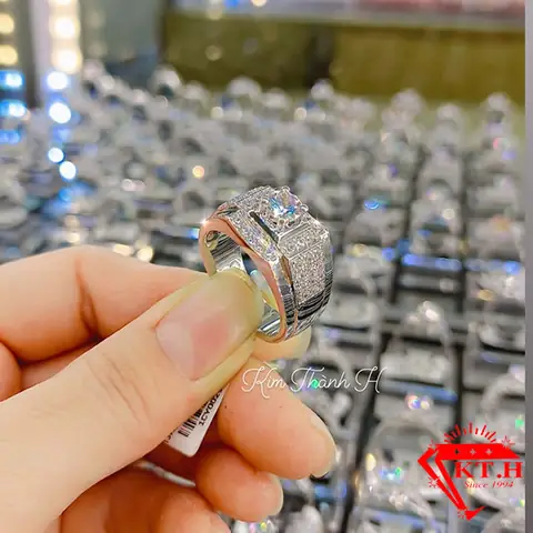 Giá Vàng 750 Ở Tp.hcm