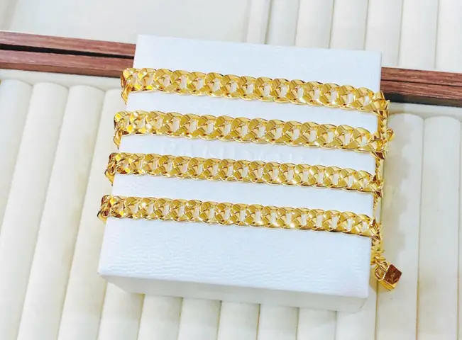 Giá Vàng Bạc Lợi Mận Hưng Yên