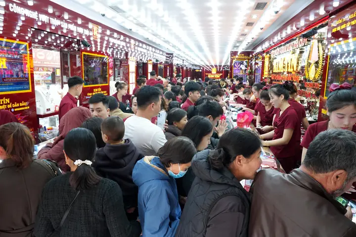 Giá Vàng Bán Ra Trong Nước