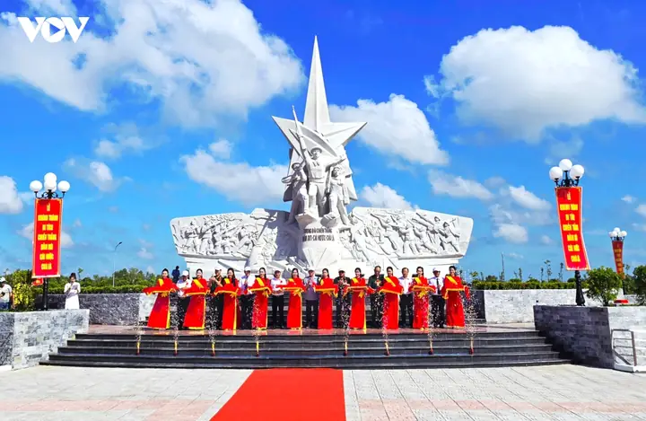 Giá Vàng Đầm Dơi