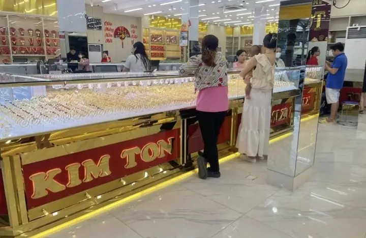 Giá Vàng Kim Ton
