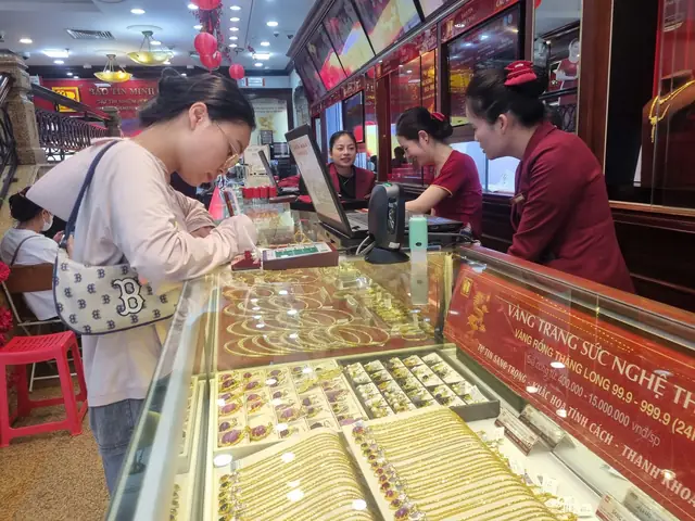 Giá Vàng Mua Vào Bảo Tín Minh Châu Giá Vàng Mua Vào Bảo Tín Minh Châu