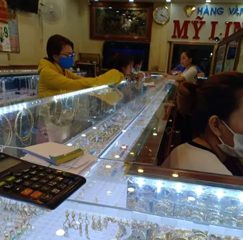 Giá Vàng Mỹ Linh Diêu Trì Giá Vàng Mỹ Linh Diêu Trì