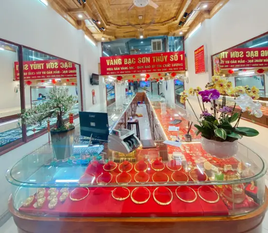 Giá Vàng Sơn Thủy