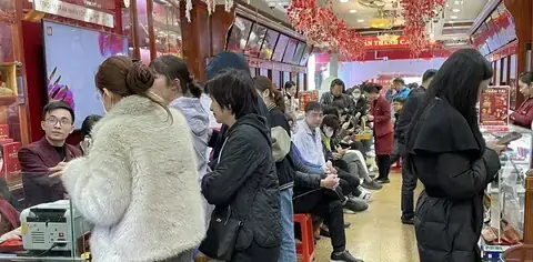 Giá Vàng Trước Và Sau Ngày Thần Tài