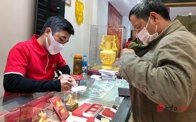 Giá Vàng Tụt