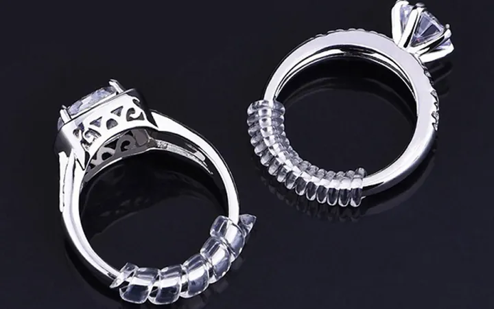 Nhẫn Bị Rộng Làm Thế Nào