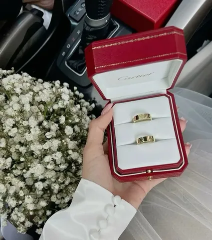 Nhẫn Cartier Love Giá Bao Nhiêu Nhẫn Cartier Love Giá Bao Nhiêu