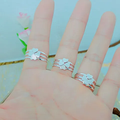Nhẫn Cỏ 4 Lá 3 Chiếc