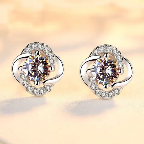 Top 15 Mẫu Bông Tai Đẹp Cho Mọi Phong Cách Top 15 Mẫu Bông Tai Đẹp Cho Mọi Phong Cách