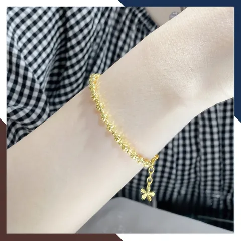 Những Mẫu Lắc Tay Vàng Tây Đẹp