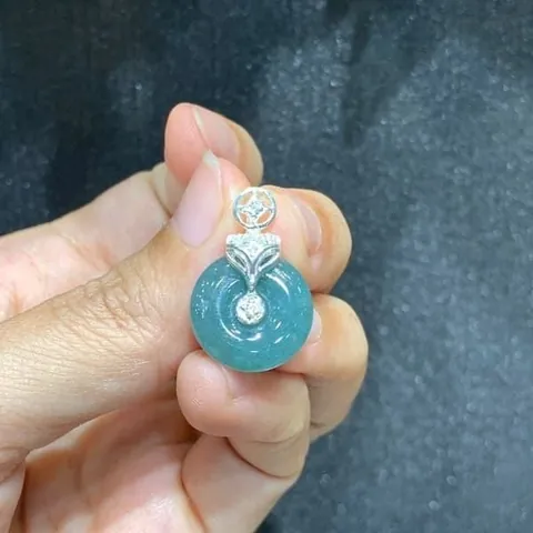 Ý Nghĩa Mặt Dây Chuyền Đồng Điếu