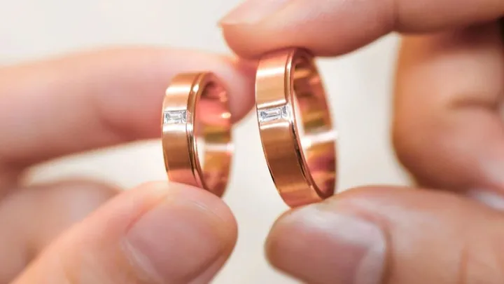 Giải Đáp: Bán Nhẫn Cưới Có Xui Không Và Những Kiêng Kỵ Vợ Chồng Cần Biết Giải Đáp: Bán Nhẫn Cưới Có Xui Không Và Những Kiêng Kỵ Vợ Chồng Cần Biết