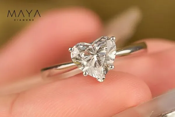 Bán Nhẫn Kim Cương Không Giấy: Có Bán Được Không, Bán Ở Đâu Và Lưu Ý Giá Trị