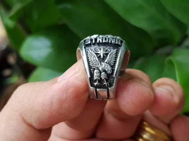 Tìm Mua Nhẫn Mỹ Tại Đà Nẵng: Địa Chỉ Bán, Các Loại Phổ Biến Và Giá Tham Khảo Tìm Mua Nhẫn Mỹ Tại Đà Nẵng: Địa Chỉ Bán, Các Loại Phổ Biến Và Giá Tham Khảo