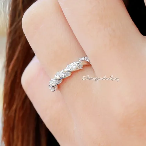 Các Kiểu Nhẫn Bạc Nữ Đẹp Mới Nhất 2026: Phân Loại Mẫu Mã, Phong Cách & Gợi Ý Chọn Mua Các Kiểu Nhẫn Bạc Nữ Đẹp Mới Nhất 2026: Phân Loại Mẫu Mã, Phong Cách & Gợi Ý Chọn Mua