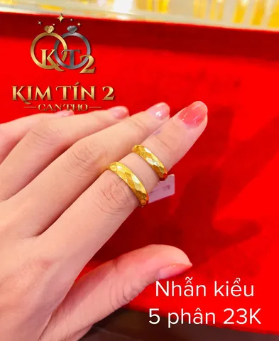 Khám Phá Các Kiểu Nhẫn Vàng 24k Đẹp: Phân Loại Mẫu Mã Sang Trọng Cho Nam Và Nữ