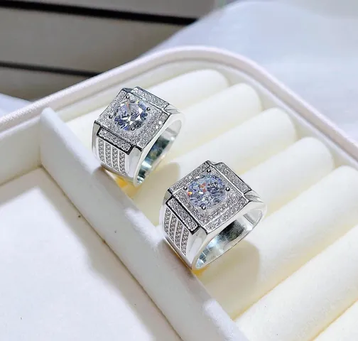 Khám Phá Các Shop Bán Nhẫn Bạc Và Trang Sức Bạc Đẹp Uy Tín Trên Toàn Quốc Khám Phá Các Shop Bán Nhẫn Bạc Và Trang Sức Bạc Đẹp Uy Tín Trên Toàn Quốc