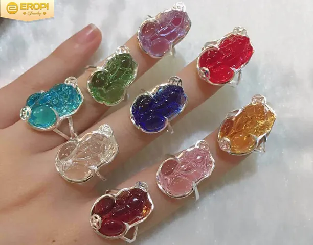 Cách Đeo Nhẫn Con Tỳ Hưu Đúng Phong Thủy Để Thu Hút Tài Lộc