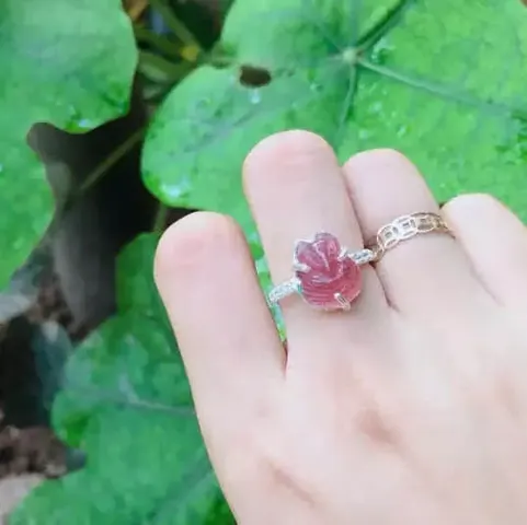 Hướng Dẫn Cách Đeo Nhẫn Hồ Ly Phong Thủy Đúng Tay Và Ngón Cho Nam Và Nữ