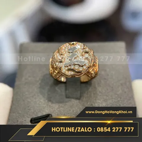 Quy Trình Chế Tác Nhẫn Theo Yêu Cầu: Hành Trình Tạo Dấu Ấn Độc Bản Cho Cặp Đôi Và Cá Nhân
