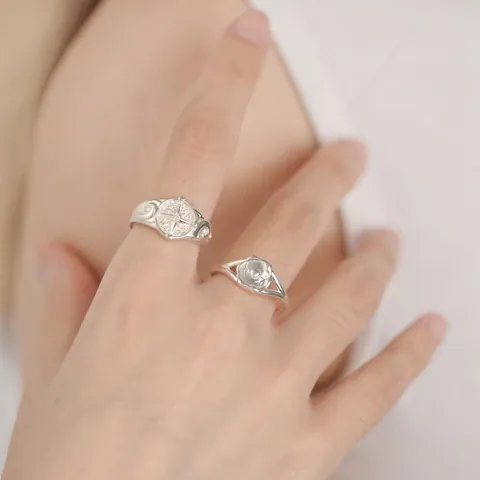 Giải Đáp: Có Nên Đeo Nhiều Nhẫn Không Và Quy Tắc Đeo Chuẩn Theo Phong Thủy, Thẩm Mỹ