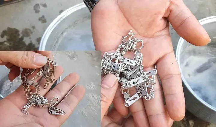 Tại Sao Đeo Dây Chuyền Bạc Bị Đen Và Cách Làm Trắng Sáng Bóng Hiệu Quả