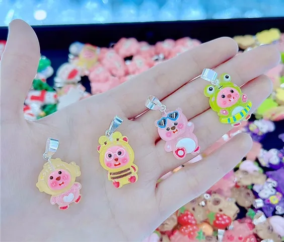 Mặt Dây Chuyền Dễ Thương: Hướng Dẫn Chọn Mẫu, Chất Liệu & Phong Cách Phù Hợp
