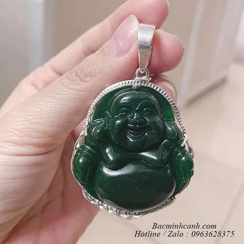 Mặt Dây Chuyền Phật Di Lặc: Ý Nghĩa Phong Thủy, Cách Chọn Đá Phù Hợp Và Hướng Dẫn Sử Dụng
