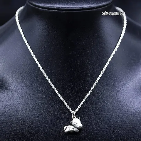 Mặt Dây Chuyền Hình Chó: Các Loại, Chất Liệu Và Cách Chọn Mua Phù Hợp