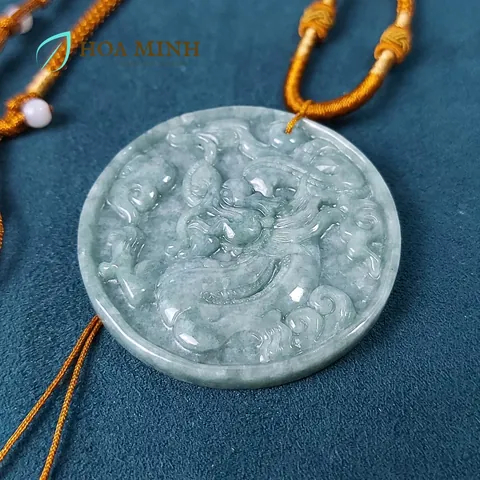 Khám Phá Mặt Dây Chuyền Hình Rồng Bằng Đá Phong Thủy Cho Người Yêu Trang Sức Tâm Linh