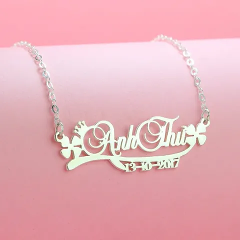 Mặt Dây Chuyền Khắc Chữ Là Gì? Hướng Dẫn Chọn, Tùy Chỉnh Và Mua Ngay Cho Mình