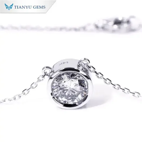 Mua Mặt Dây Chuyền Kim Cương Nhân Tạo Đẹp, Sang Trọng Với Giá Hợp Lý Cho Nam Và Nữ