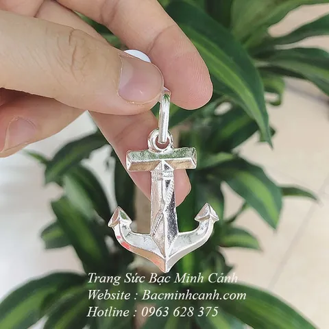 Ý Nghĩa Và Biểu Tượng Của Mặt Dây Chuyền Mỏ Neo: Hướng Dẫn Chi Tiết Cho Nam Giới