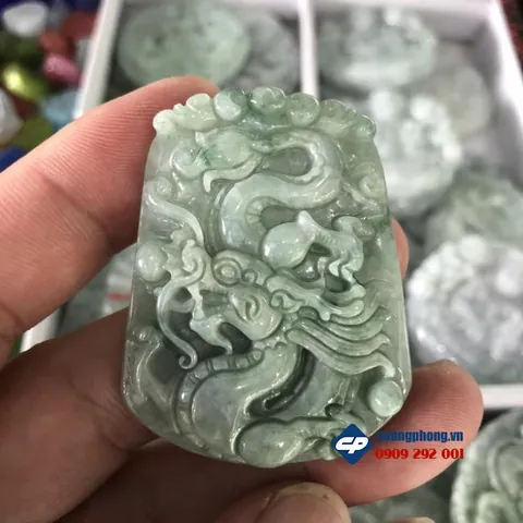 Mặt Dây Chuyền Rồng Đá: Các Loại Đá, Ý Nghĩa Phong Thủy Và Cách Chọn Phù Hợp