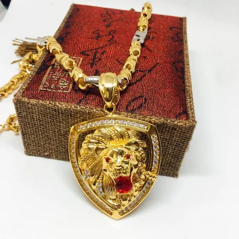 Mặt Dây Chuyền Ruby Nam: Hướng Dẫn Chọn Mẫu, Chất Liệu Và Giá Phù Hợp