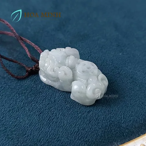 Tìm Hiểu Mặt Dây Chuyền Tỳ Hưu Cẩm Thạch Phong Thủy Cho Người Muốn Hút Tài Lộc