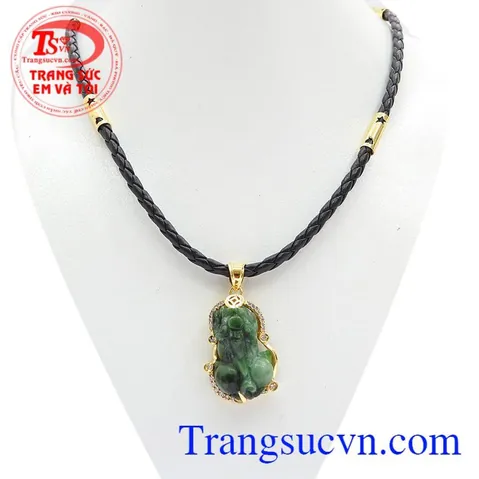 Gợi Ý Chọn Và Đeo Mặt Dây Chuyền Tỳ Hưu Cho Nam Theo Phong Thủy