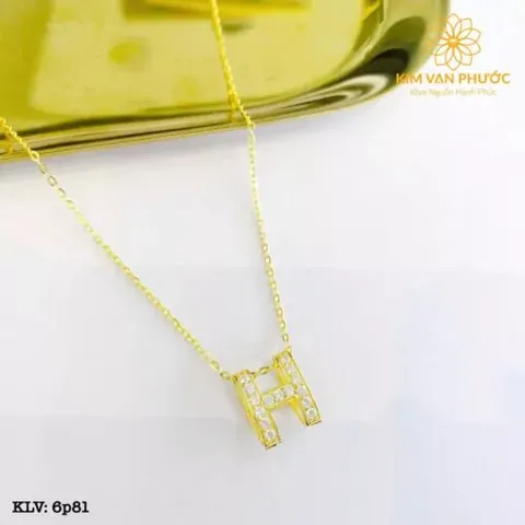 Gợi Ý Chọn Mặt Dây Chuyền Vàng Hình Chữ H Đẹp Và Ý Nghĩa Làm Quà Tặng