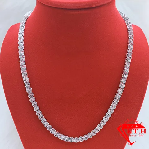 Top 15 Mẫu Dây Chuyền Vàng Trắng 18k Đẹp, Sang Trọng Và Cách Chọn Phù Hợp Cho Từng Phong Cách Top 15 Mẫu Dây Chuyền Vàng Trắng 18k Đẹp, Sang Trọng Và Cách Chọn Phù Hợp Cho Từng Phong Cách
