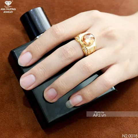 Cách Chọn Và Đeo Nhẫn Bạc Phong Thủy Cho Nam Mệnh Thổ Hợp Lý Để Hút Tài Lộc