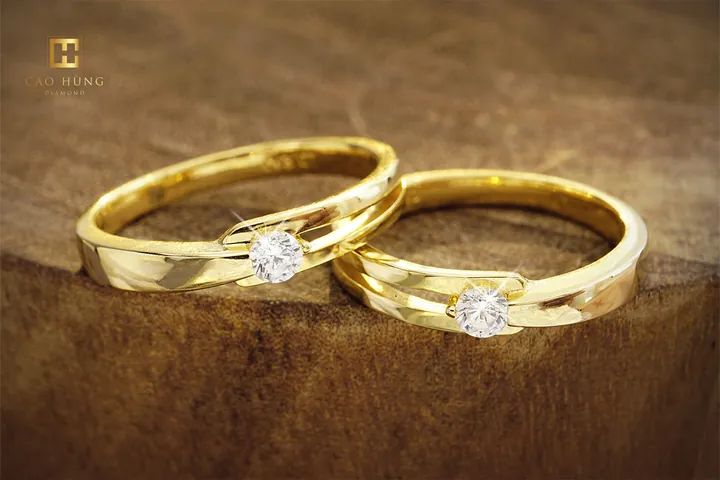 Cập Nhật Bảng Giá Nhẫn Cặp Vàng 18k Bao Nhiêu Theo Thương Hiệu Và Trọng Lượng Cập Nhật Bảng Giá Nhẫn Cặp Vàng 18k Bao Nhiêu Theo Thương Hiệu Và Trọng Lượng