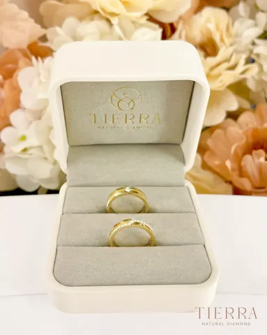 Cập Nhật Bảng Giá Nhẫn Cặp Vàng 18k Bao Nhiêu Theo Thương Hiệu Và Trọng Lượng Cập Nhật Bảng Giá Nhẫn Cặp Vàng 18k Bao Nhiêu Theo Thương Hiệu Và Trọng Lượng