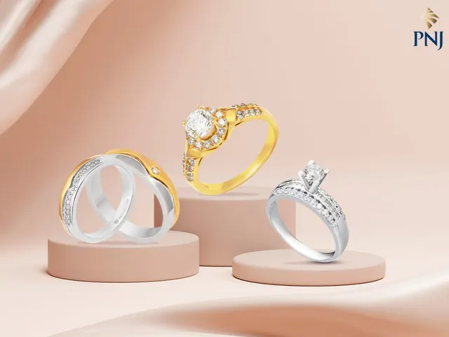 Phân Biệt Nhẫn Cầu Hôn Và Nhẫn Đính Hôn: Ý Nghĩa Và Cách Chọn Cho Đôi Uyên Ương