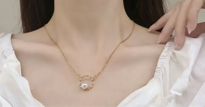 Tổng Hợp Những Mẫu Mặt Dây Chuyền Đẹp Cho Nam, Nữ Theo Chất Liệu Bạc, Vàng Và Đá Quý