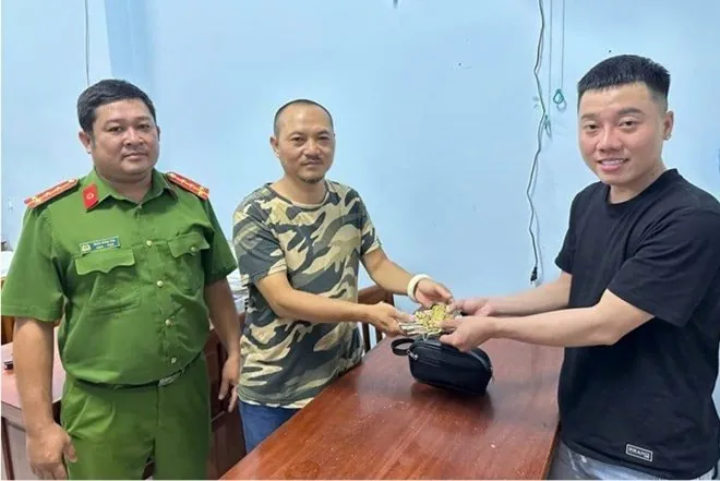 Tham Khảo Tiền Công Làm Dây Chuyền Vàng (giá Gia Công) Theo Trọng Lượng Cho Khách Hàng Đặt Chế Tác Trang Sức